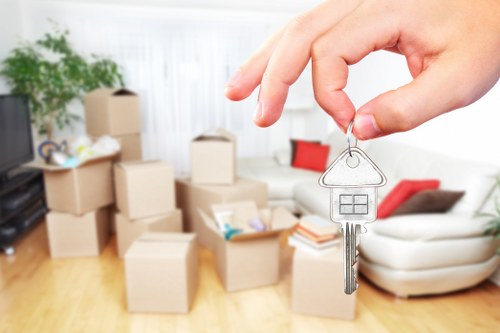 Flexible Clapham Common storage options for furniture and boxes