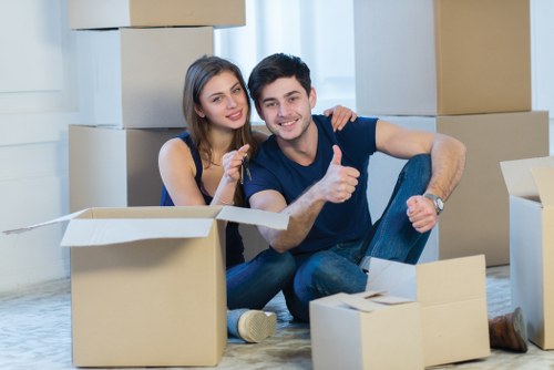 Packing and loading support for a house move in Claphamcommon