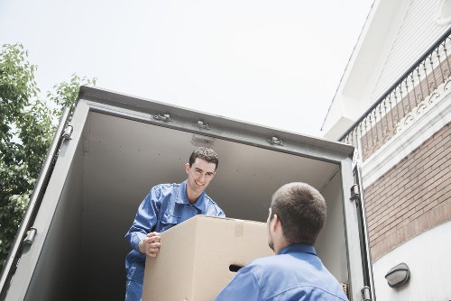 Reliable man and van team handling items in Clapham Common