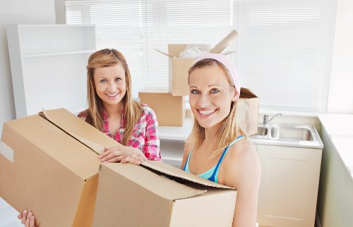 Furniture transport service in Clapham Common