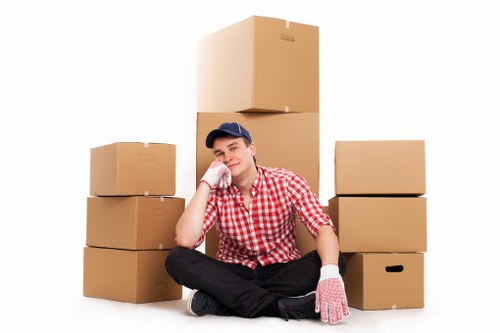 Flat move and transport service in Clapham Common